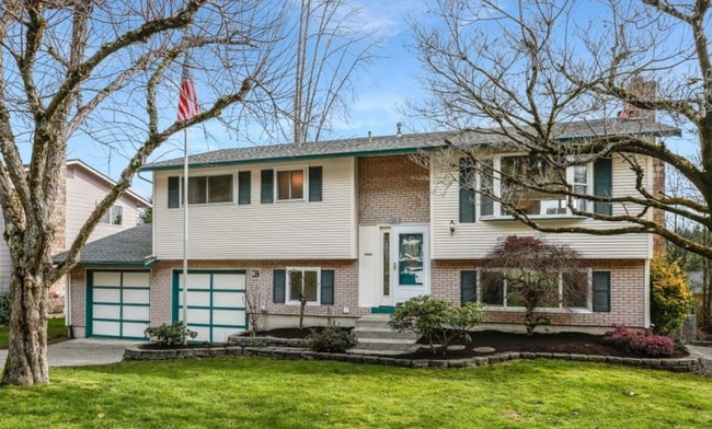 Photo - Beautifully Updated 4BR Split-Level Home i...