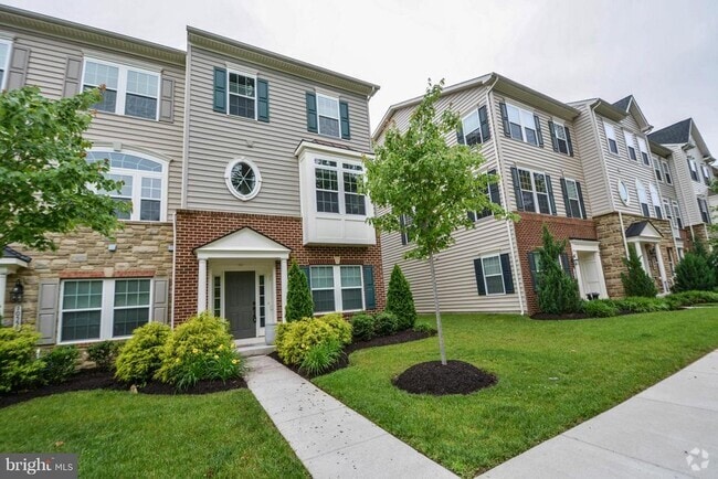 Building Photo - 10561 Old Ellicott Cir Rental