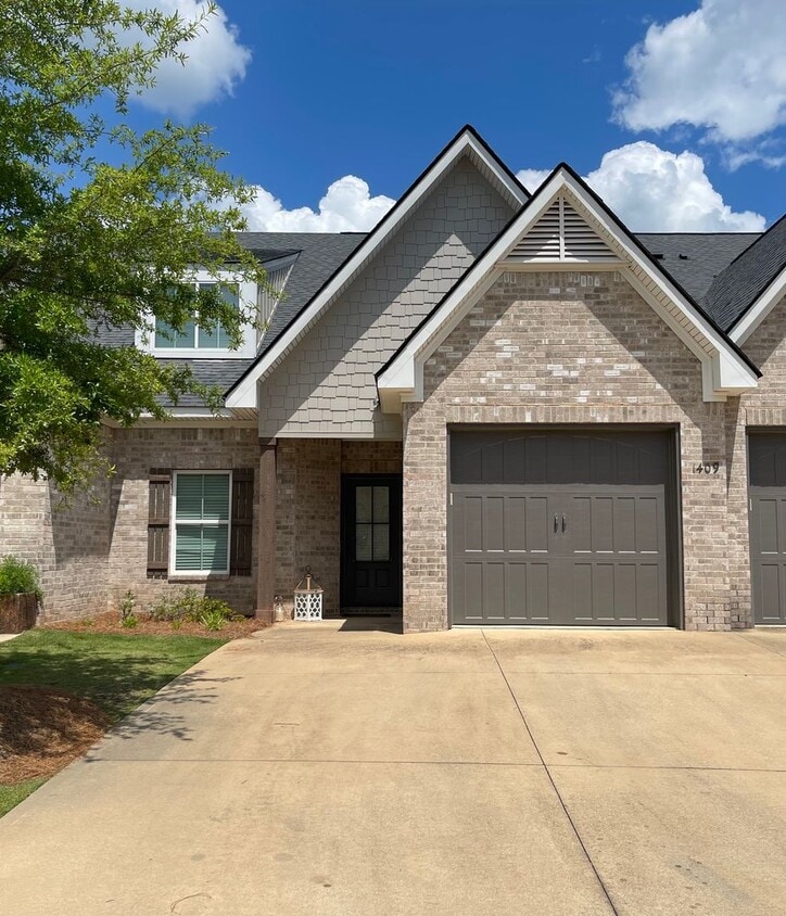 Rosemary Gate Townhome - Rosemary Gate Townhome