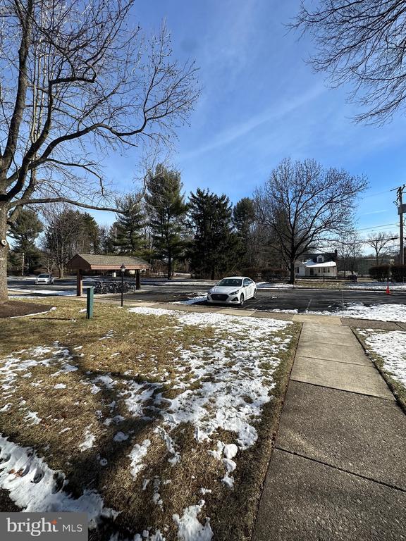 Photo - 612 N Shady Retreat Rd Unit 14