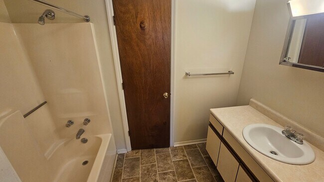 Photo - College Park - August 2026