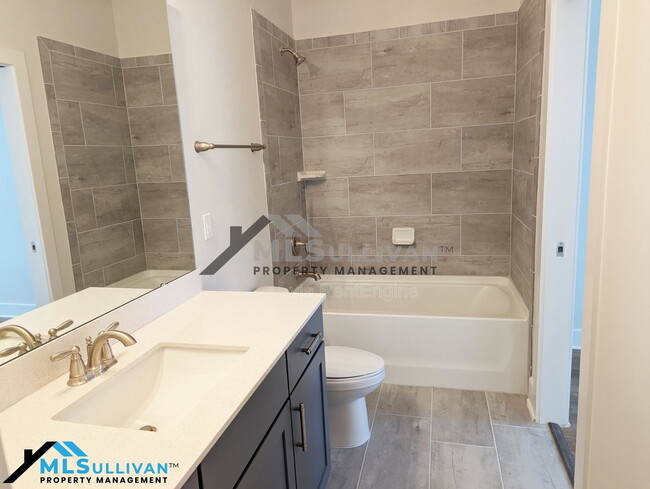 Photo - 701 Grant St