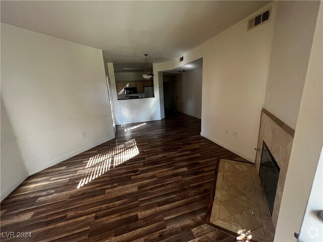 Building Photo - 5250 S Rainbow Blvd Unit 1046 Rental