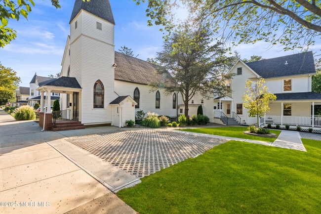 Photo - 73 3rd Ave