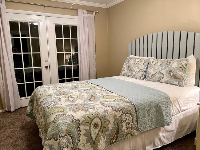 Photo - 401 N Cromwell Rd Unit O-8