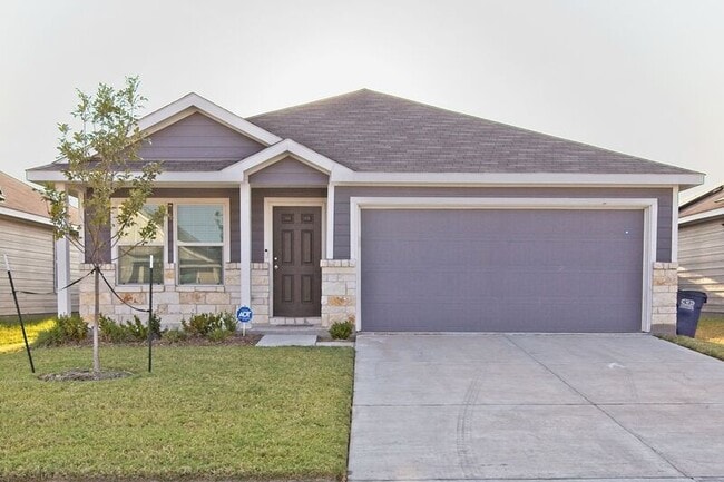 Building Photo - 5324 Lavender Dr Rental