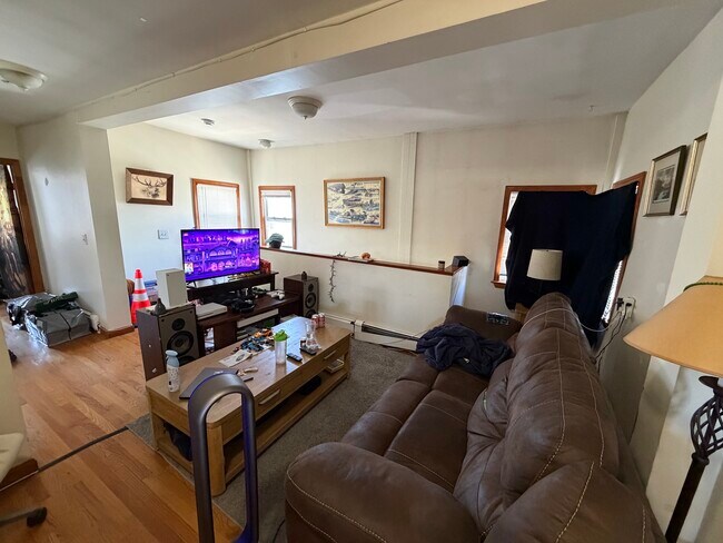 Photo - 68 Gore St Unit 3