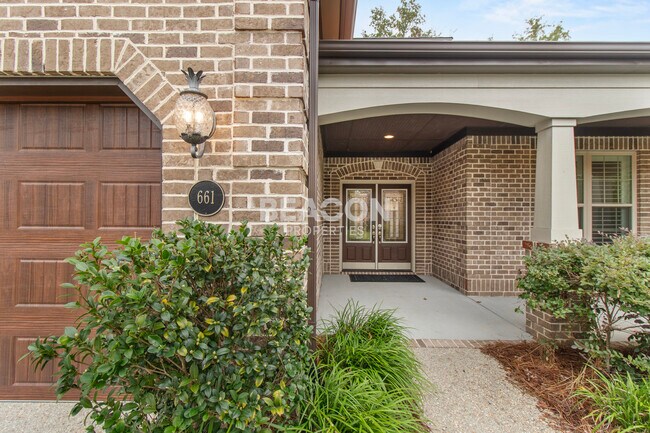 Photo - 661 Jenoa Dr