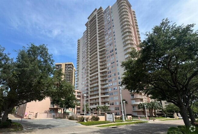 Building Photo - 3505 Sage Rd Unit 602 Rental