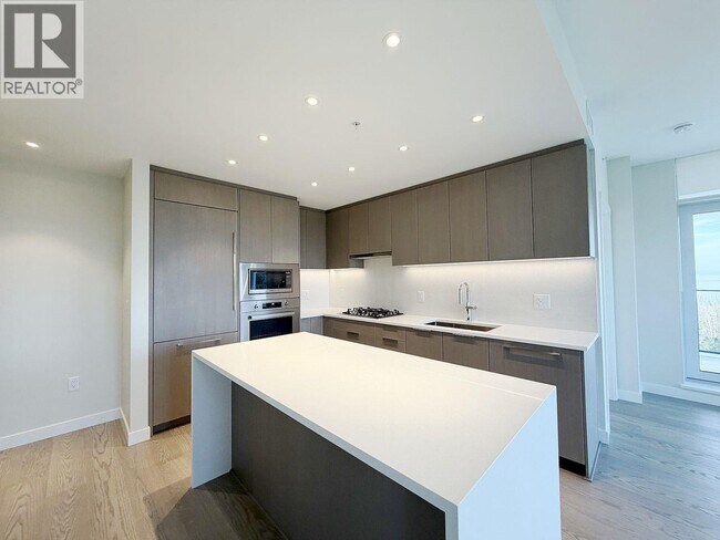 Photo - 6138 Birney Ave