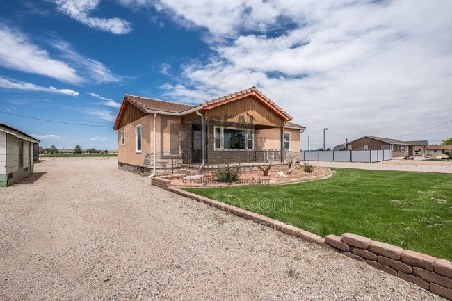 Photo - 26539 Gale Rd