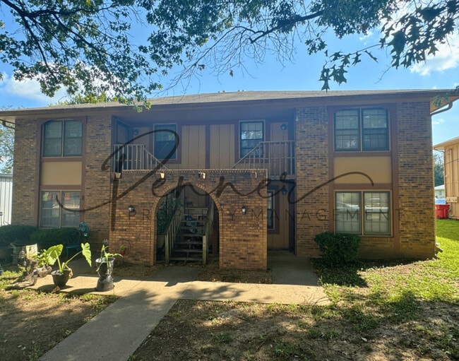 Building Photo - 103 SW 20th St Rental