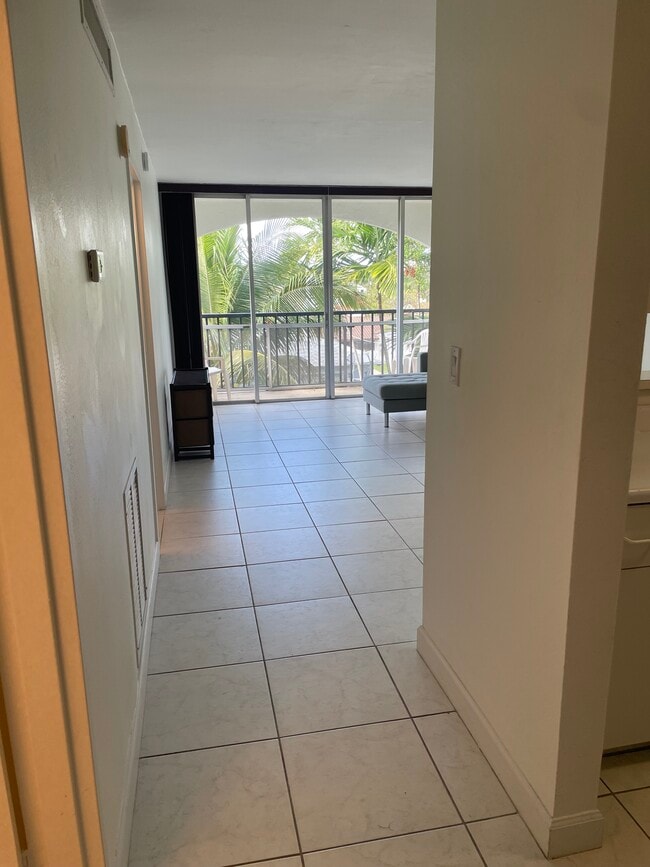 Photo - 2160 SW 16th Ave Unit 415