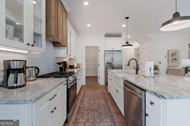 Photo - 629 Butterworth Rd