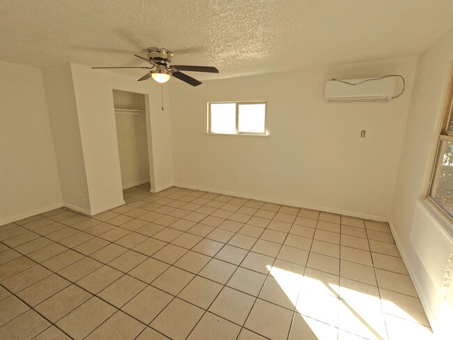 Photo - 1496 California Unidad 2