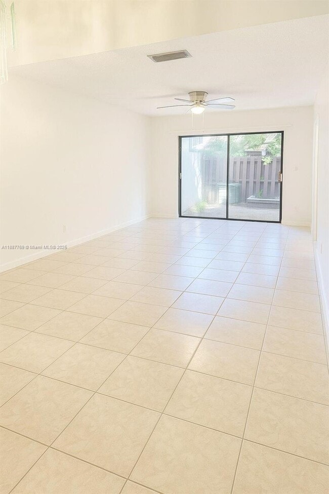 Photo - 6822 SW 39th St, 14G