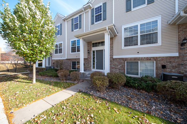 Photo - 866 Ledgestone Dr Townhome