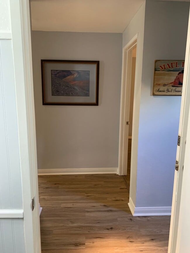Photo - Gorgeous clean and modern furnished 2/2 lowest level Kihei Shores Unit!
