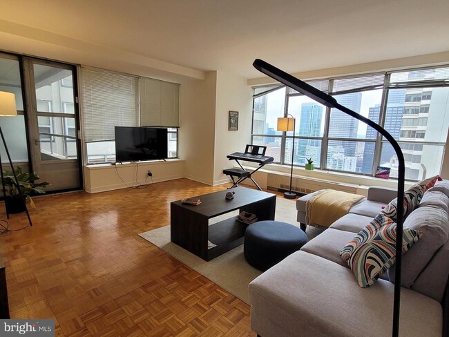 Photo - 224-30 W Rittenhouse Square Unit 2701