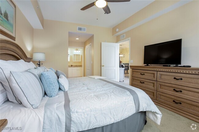 Building Photo - 2730 Cypress Trace Cir Unit 2826 Rental