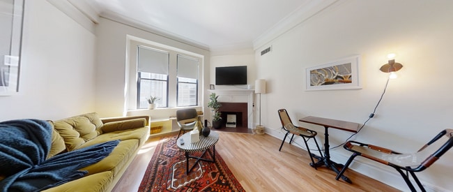 Photo - 60 Boylston St