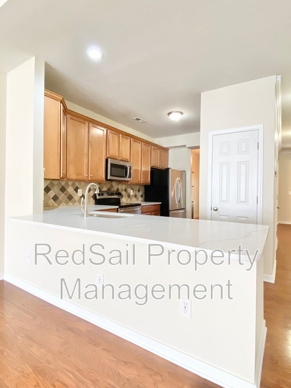 Photo - 303 Daniels Dr