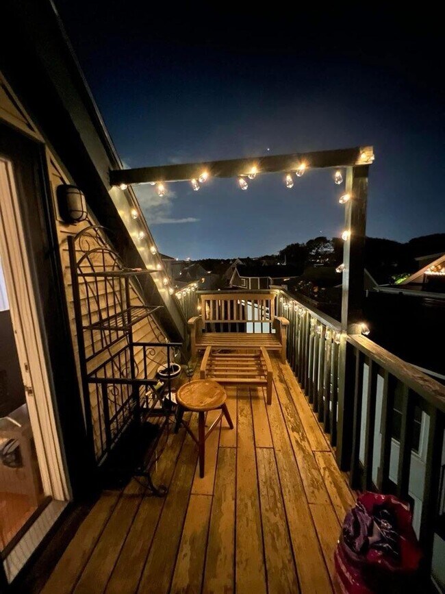 Photo - 7 Winthrop Shore Dr Unit 3