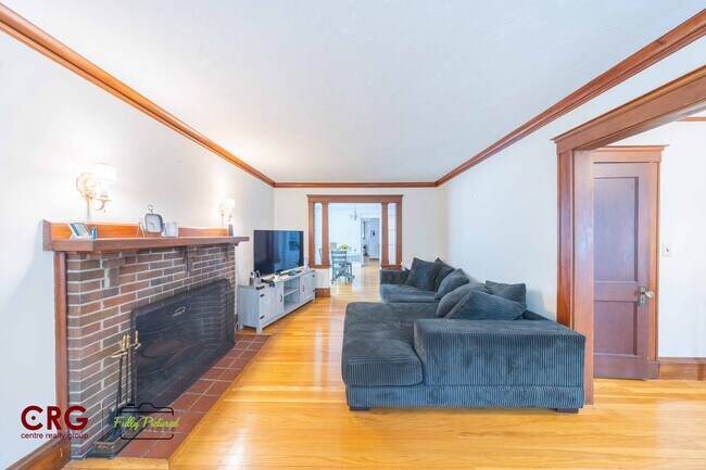 Photo - 21 Salisbury Rd Unit 1