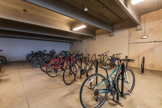 Whetstone apartments — community photo
