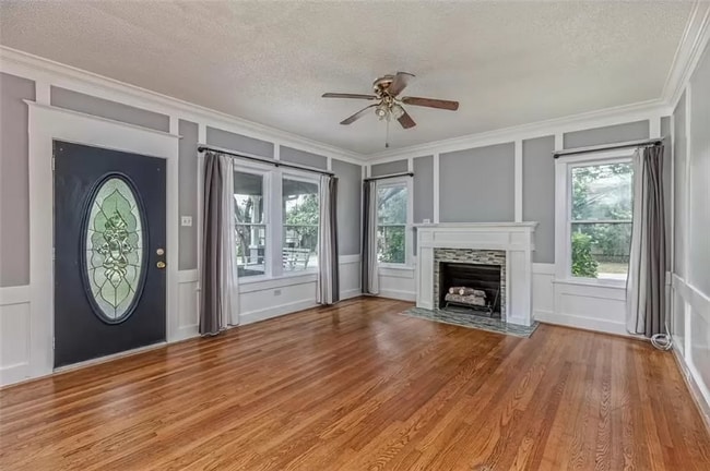 Photo - 2627 Fort Ave