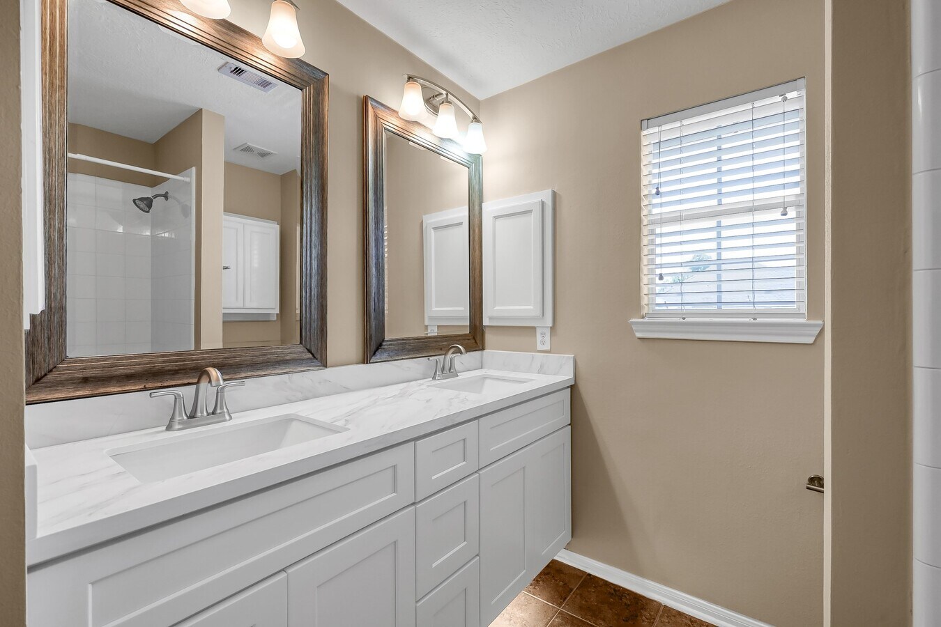 Photo - 30118 Bashaw Dr