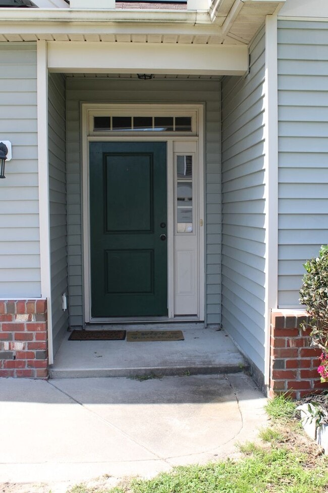 Photo - 107 Olde Mill Creek Dr