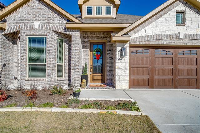 Photo - 144 Kingfisher Ln