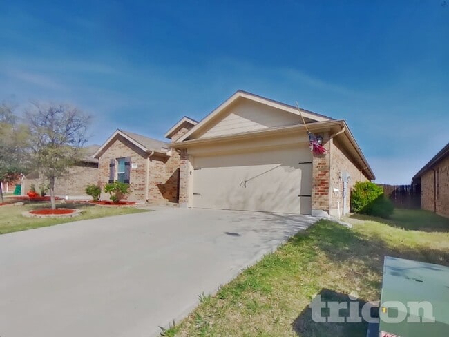 Photo - 949 Corbitt Ln