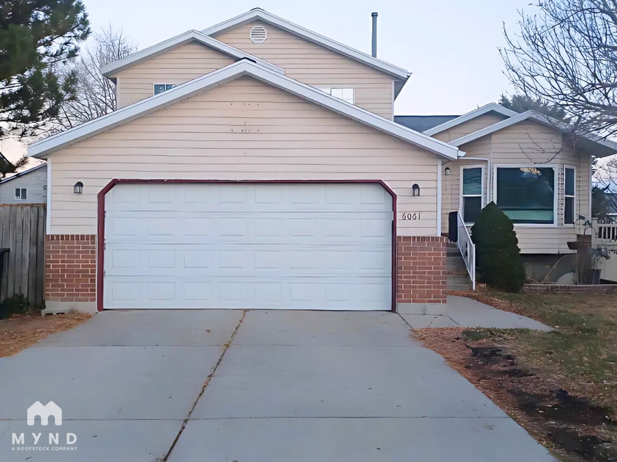 Photo - 6061 S 4880 W House