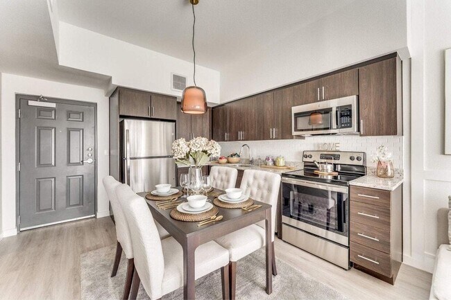 550 Exchange Blvd Unit A1