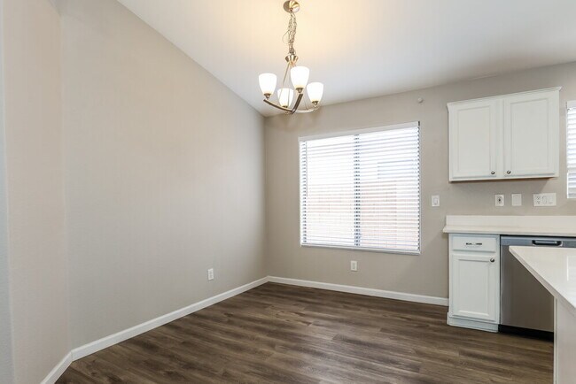 Photo - 10906 W Cambridge Ave