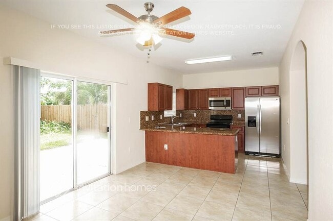 Photo - 4633 SW 164th Ct