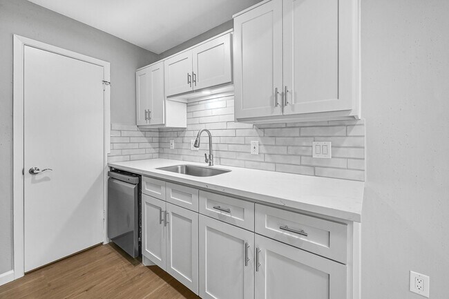 Photo - 7555 Katy Fwy Unit 146