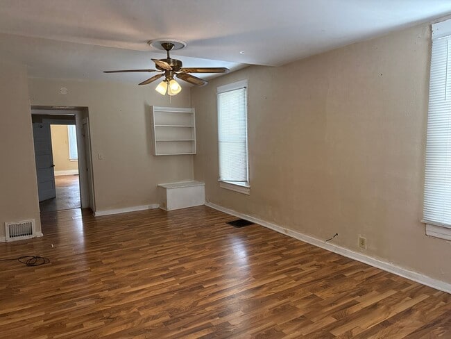 Photo - 209 N English Ave Unit 1