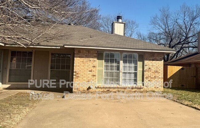 Building Photo - 423 Claire Ct