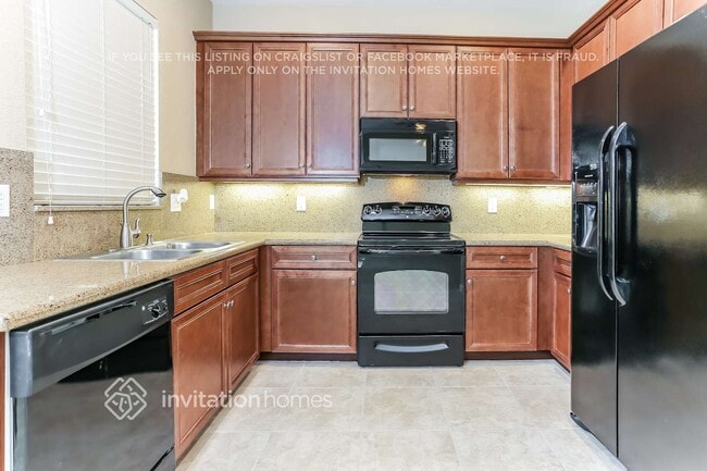 Photo - 10406 Pearwood Pl