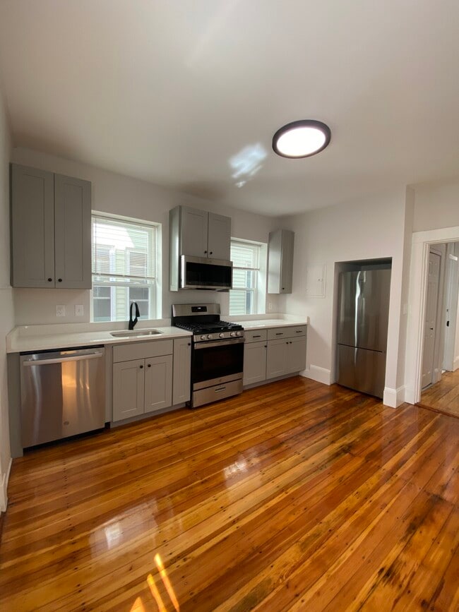 Photo - 8 Clary St Condo Unit 2