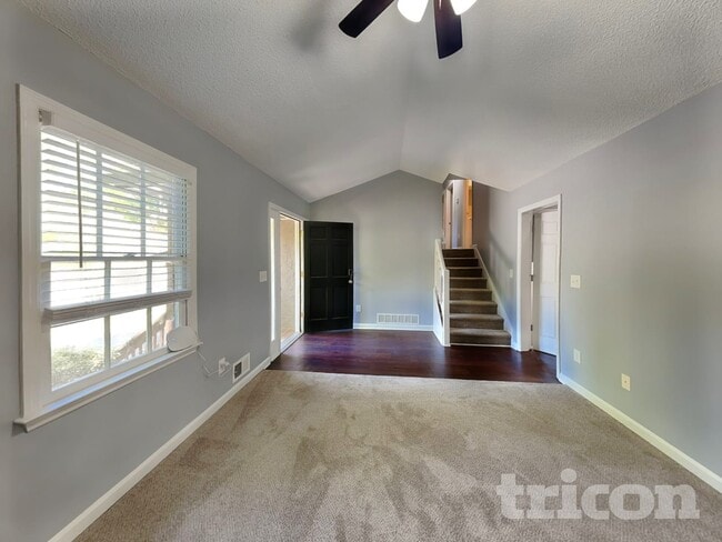 Photo - 2909 Buckskin Trail SW