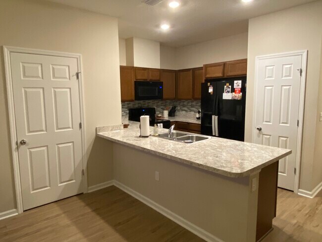 Photo - 183 Silver Fern Dr