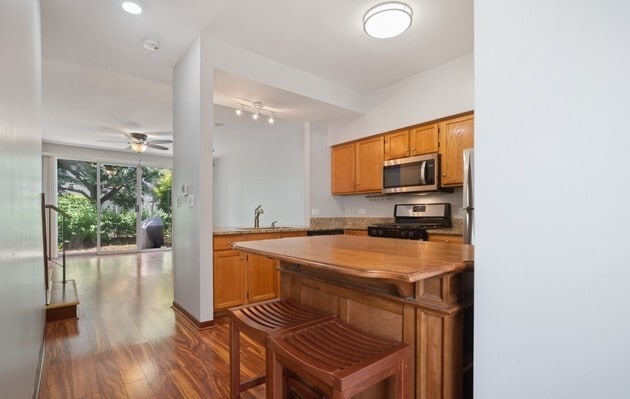 Photo - 295 Hunterdon Ct
