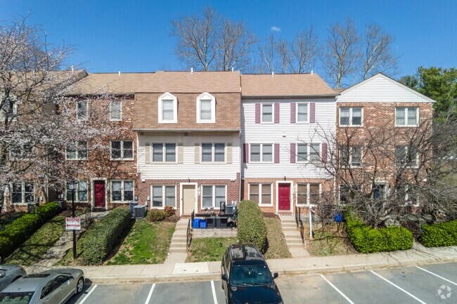 Photo - Inverness Knolls