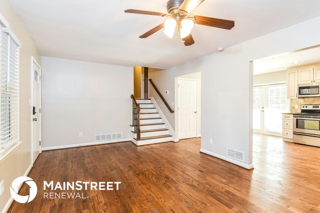 Photo - 6265 E Shore Cir