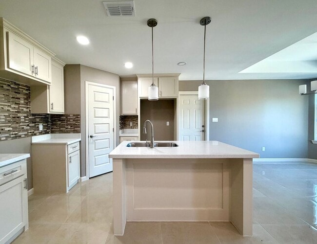 Photo - 3411 Elmira Ave