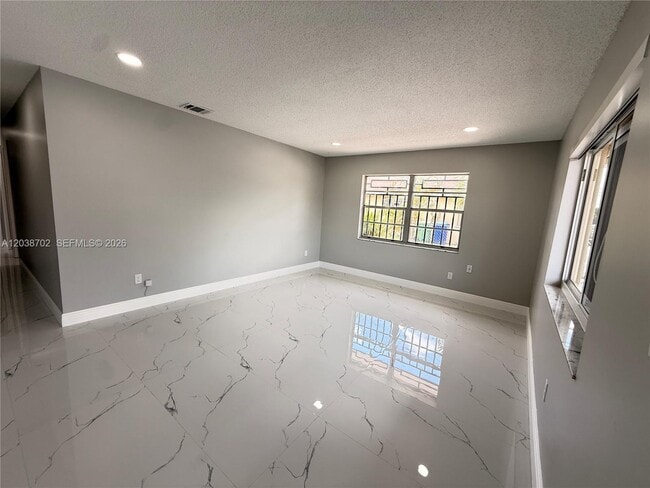 Photo - 252 NW 50th Ave